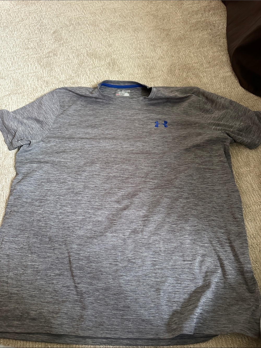 Under Armour Men’s Heather Gray Short Sleeve Performance Tee with Blue Logo
